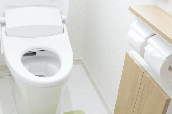 【トイレの黒ずみ撃退！】掃除方法や汚れを防ぐ方法を詳しく解説！